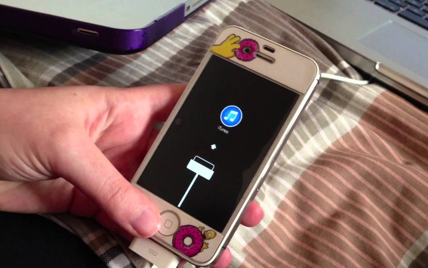 5 Ways To Fix IPhone Error When Updating To IOS 8